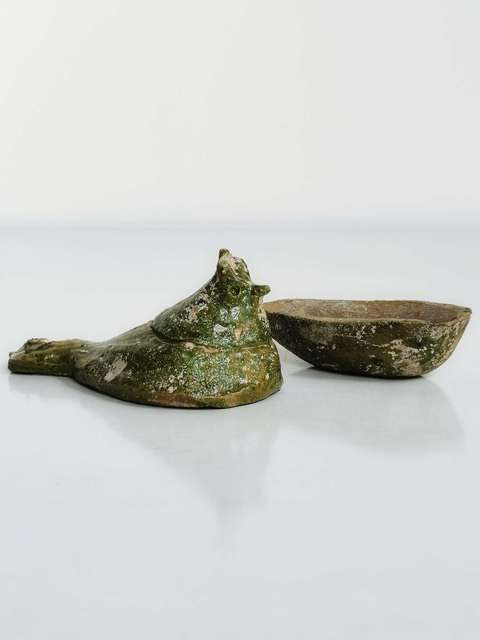 古玩陶瓷綠釉鳥形蓋盒真品鑒賞圖