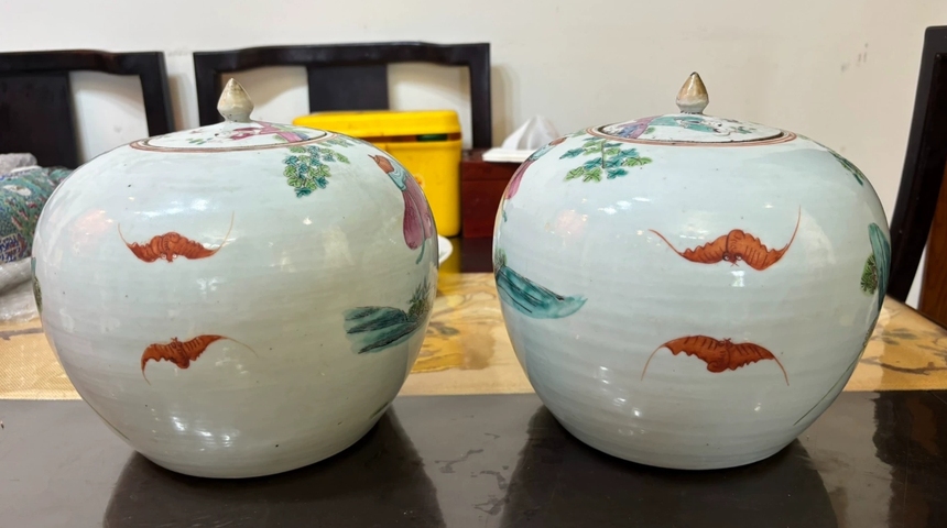 古玩陶瓷麒麟送子粉彩西瓜罐真品鑒賞圖