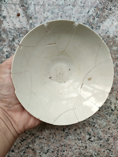 古玩陶瓷定窯白瓷斗笠碗拍賣,當前價格1200元