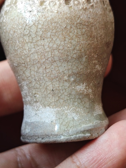 古玩陶瓷唐白釉小瓶真品鑒賞圖