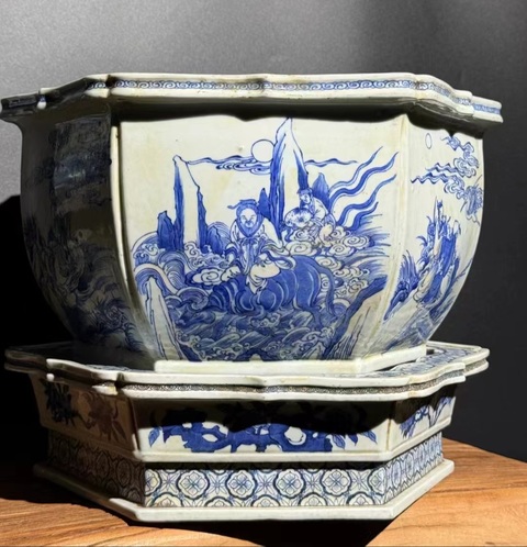 古玩陶瓷人物紋青花花盆真品鑒賞圖