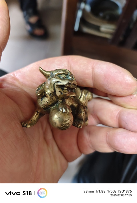古玩銅器銅獅子真品鑒賞圖