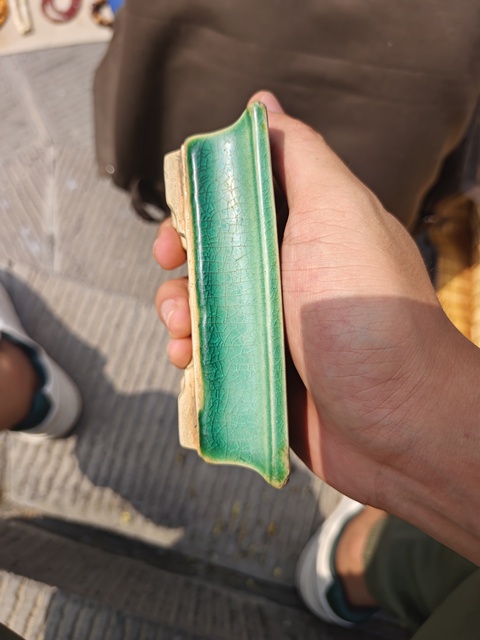 古玩陶瓷石灣窯綠釉菖蒲盆真品鑒賞圖