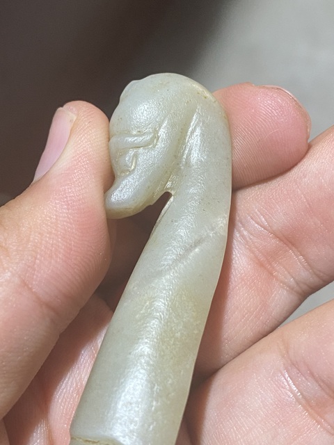 古玩玉器和田玉雕“龍首帶鉤”真品鑒賞圖