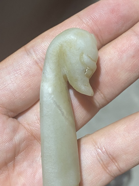 古玩玉器和田玉雕“龍首帶鉤”真品鑒賞圖