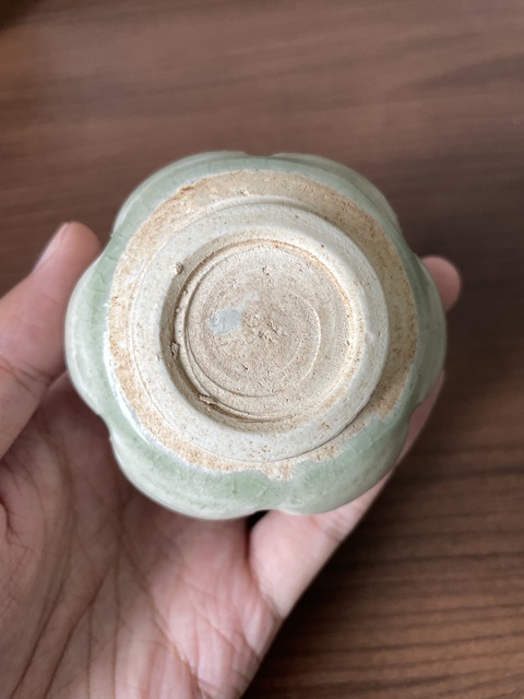 古玩陶瓷青白釉瓜楞罐真品鑒賞圖