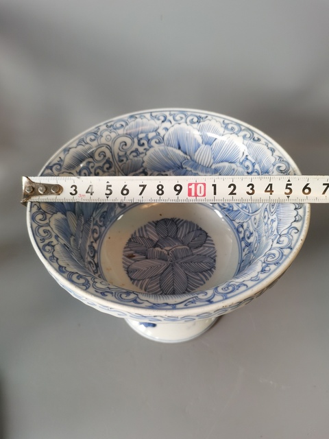 古玩陶瓷民國青花花口高足供杯真品鑒賞圖
