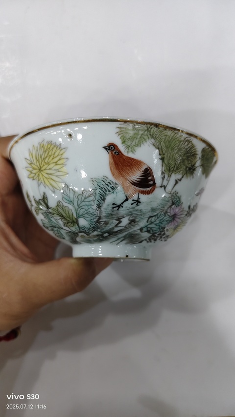 古玩陶瓷花鳥紋碗真品鑒賞圖