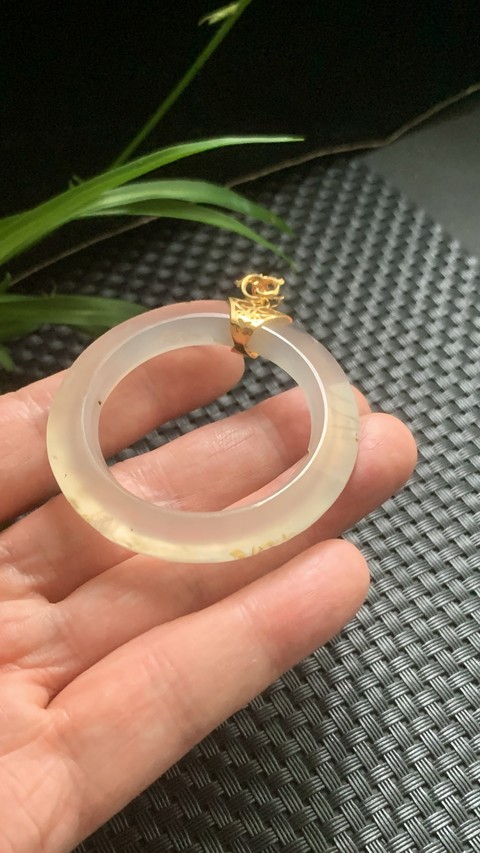 古玩玉器戰國瑪瑙“三才環”拍賣,當前價格16000元