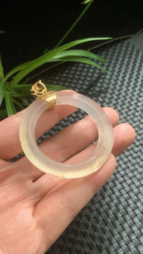 古玩玉器戰國瑪瑙“三才環”拍賣,當前價格16000元