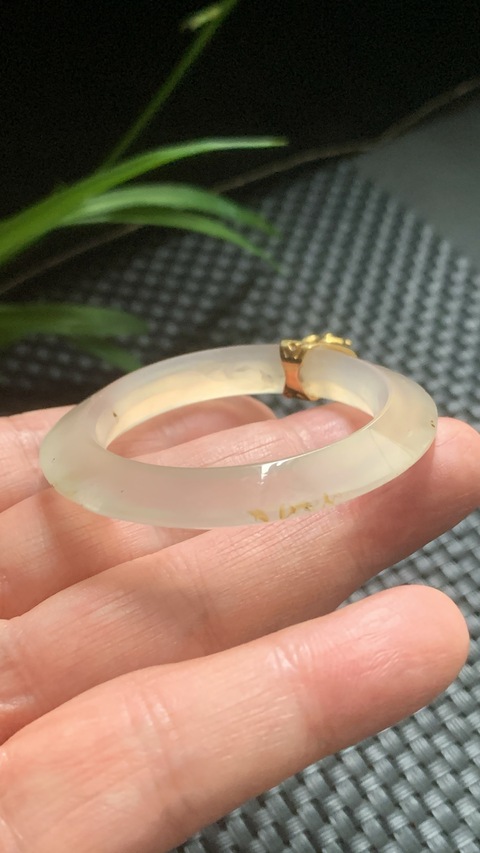 古玩玉器戰國瑪瑙“三才環”拍賣,當前價格16000元