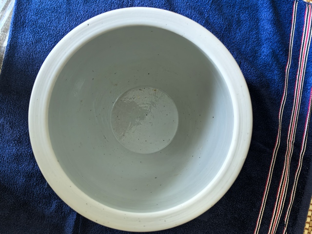 古玩陶瓷花鳥蝶紋青花缸真品鑒賞圖