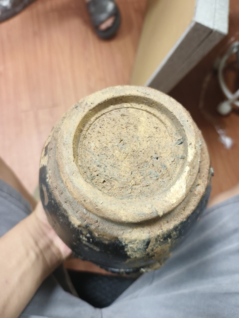 古玩陶瓷堆塑罐真品鑒賞圖
