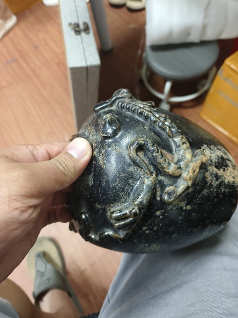 古玩陶瓷堆塑罐真品鑒賞圖