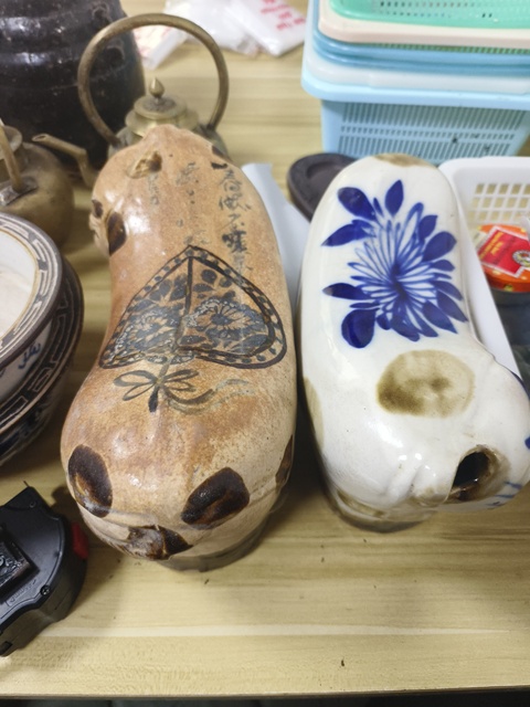古玩陶瓷磁州窯貓枕真品鑒賞圖