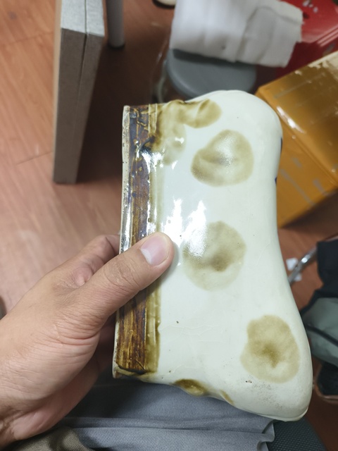 古玩陶瓷磁州窯貓枕真品鑒賞圖