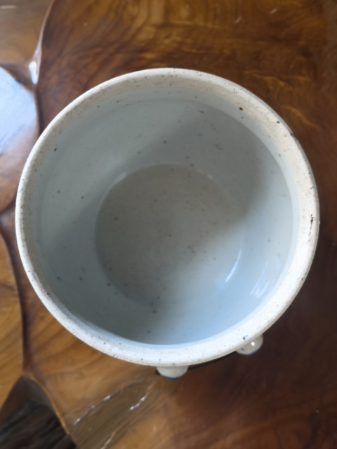 古玩陶瓷青花纏枝蓮虎頭耳罐拍賣,當前價格550元
