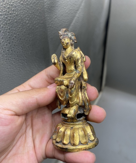 古玩銅器造像真品鑒賞圖