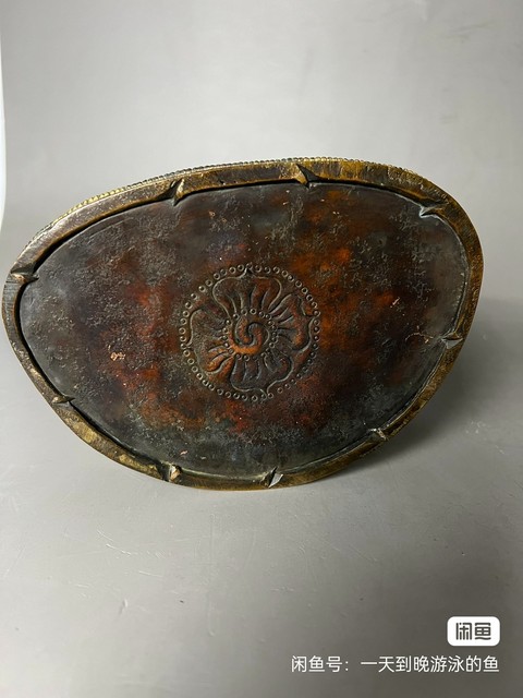 古玩銅器銅鎏金佛像真品鑒賞圖