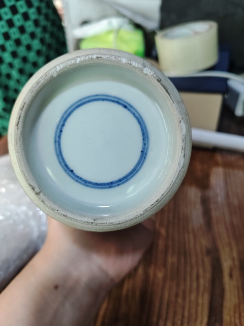 古玩陶瓷山水紋青花花觚真品鑒賞圖