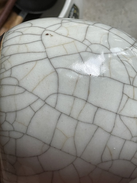 古玩陶瓷哥釉雙耳盤口瓶真品鑒賞圖