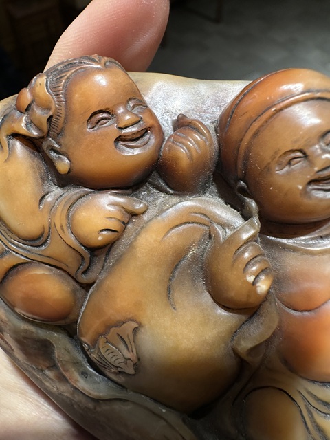 古玩玉器壽山石雕“人物擺件”真品鑒賞圖
