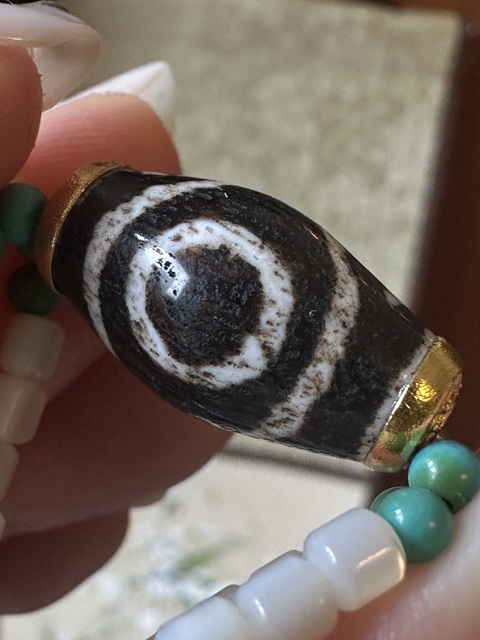 古玩玉器仿東南亞珠子真品鑒賞圖
