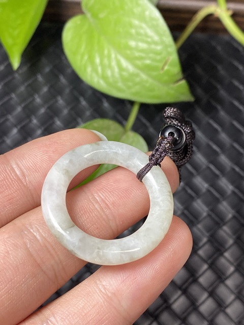 古玩玉器(來撿漏)清代天然翡翠雕“素紋環”1拍賣,當前價格299元