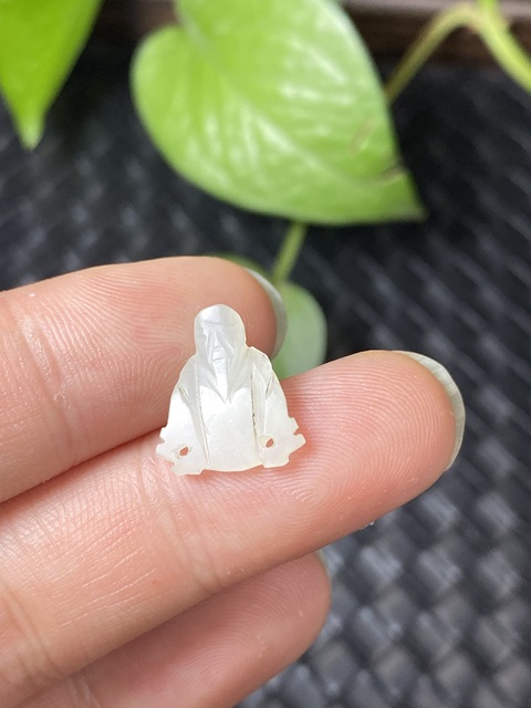 古玩玉器(放漏,不比價格比質(zhì)量!)超白清代和田玉雕“壽星帽花”拍賣,當(dāng)前價格300元