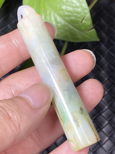古玩玉器（放漏了）清代翡翠雕“素紋翎管”拍賣，當前價格5500元