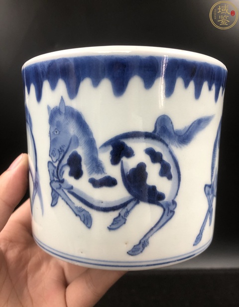 古玩陶瓷青花八駿圖香爐［日本瓷］真品鑒賞圖