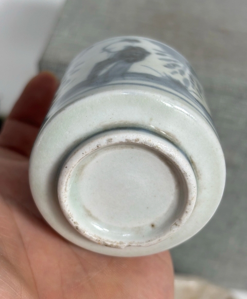 古玩陶瓷人物紋青花 圈足筒式香爐真品鑒賞圖