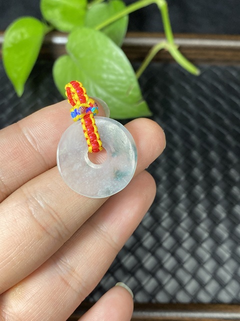 古玩玉器（虧本放漏）清代冰種天然翡翠“平安扣”拍賣，當前價格1200元