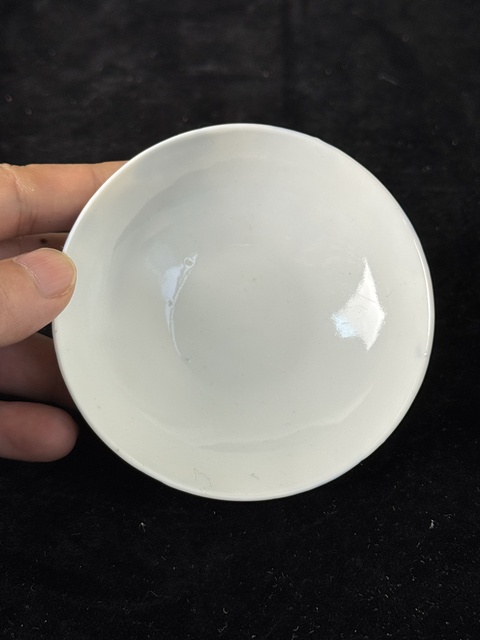 古玩陶瓷青花蓋碗真品鑒賞圖