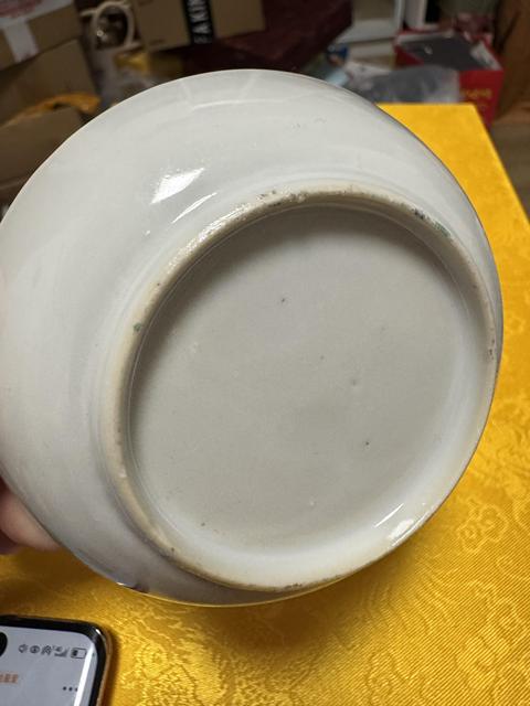 古玩陶瓷木紋釉開光花卉紋粉彩杯真品鑒賞圖