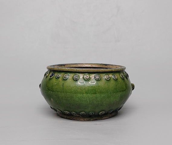 古玩陶瓷綠釉鼓釘爐真品鑒賞圖