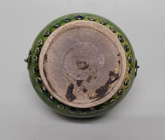 古玩陶瓷綠釉鼓釘爐真品鑒賞圖