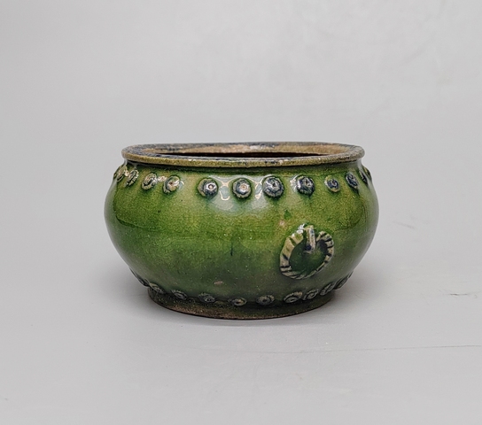 古玩陶瓷綠釉鼓釘爐真品鑒賞圖