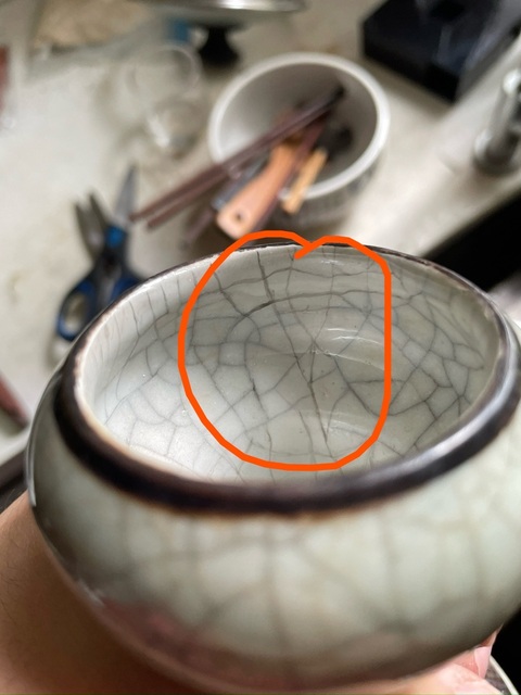 古玩陶瓷哥釉瓶真品鑒賞圖