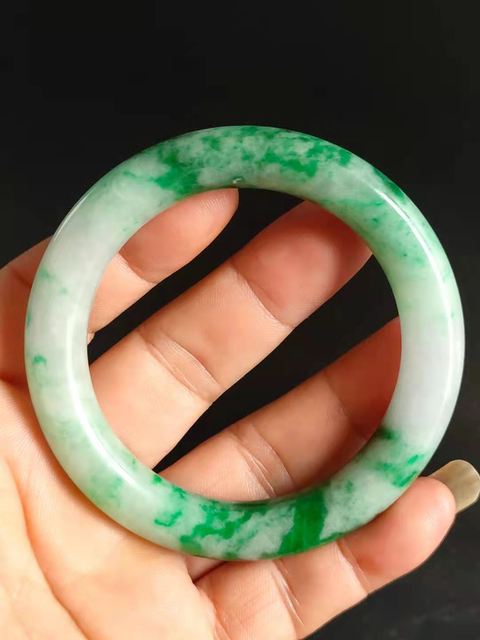 古玩玉器翡翠A貨手鐲真品鑒賞圖