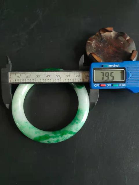 古玩玉器翡翠A貨手鐲真品鑒賞圖