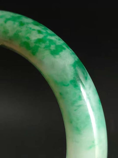 古玩玉器翡翠A貨手鐲真品鑒賞圖