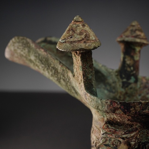 古玩銅器夔龍紋青銅爵真品鑒賞圖