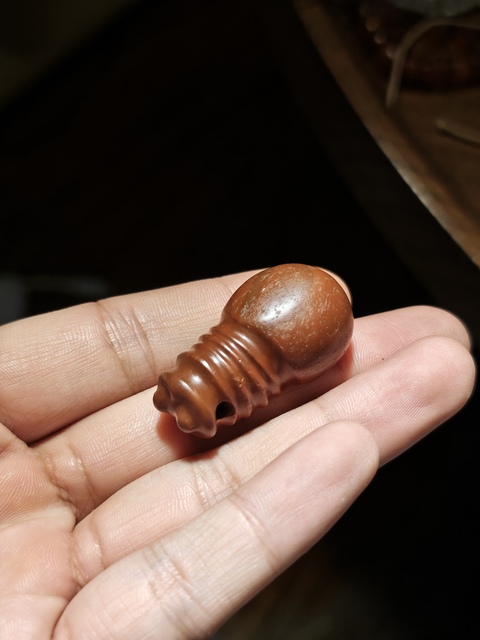 古玩玉器仿古蠶型珠真品鑒賞圖