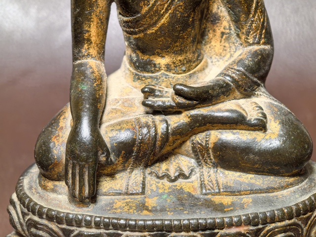 古玩銅器造像真品鑒賞圖