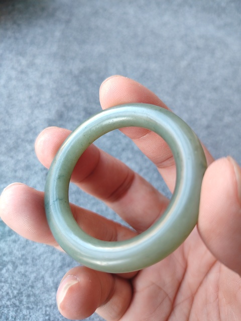 古玩玉器和田玉雕“素紋環(huán)”真品鑒賞圖