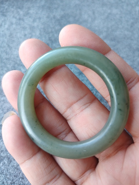 古玩玉器和田玉雕“素紋環(huán)”真品鑒賞圖