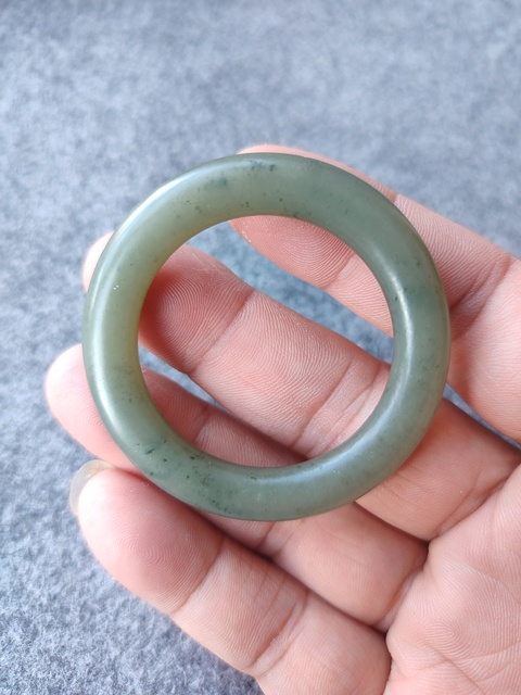 古玩玉器和田玉雕“素紋環(huán)”真品鑒賞圖