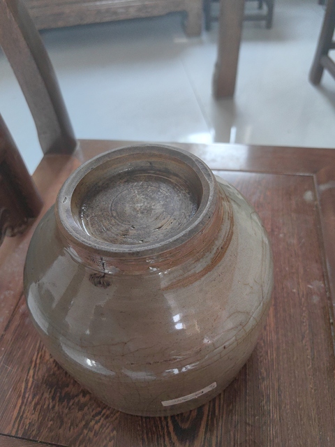 古玩陶瓷清早期青釉缽真品鑒賞圖