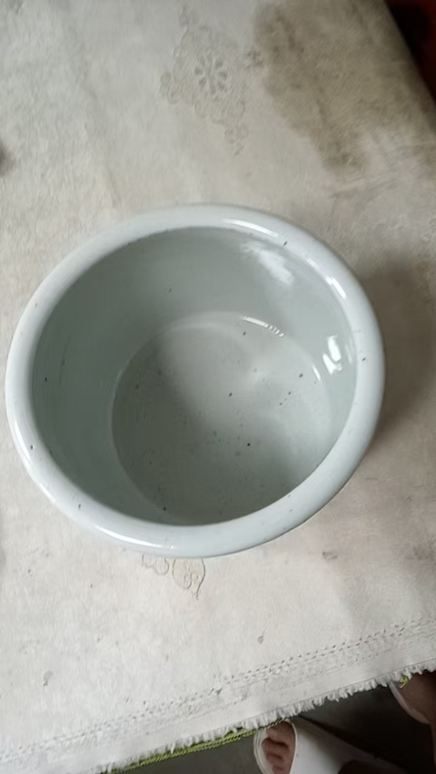 古玩陶瓷龍紋青花圈足筒式香爐真品鑒賞圖